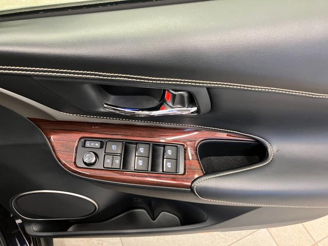 多種多様な車種からお気に入りの一台をご一緒にお探しします♪