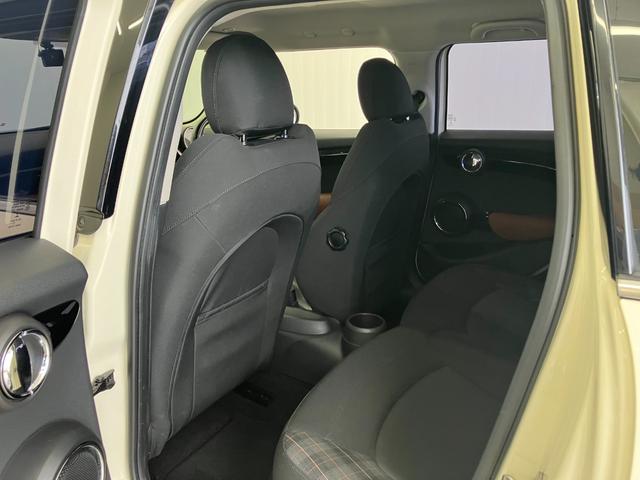 MINI クーパー セブン 特別仕様車 ツートンカラー ペッパーホワイト スマートキー 運転/助手席シートヒーター 純正ナビゲーション バックカメラ Bluetooth ETC LEDオートライト フォグランプ 障害物センサー(43枚目)