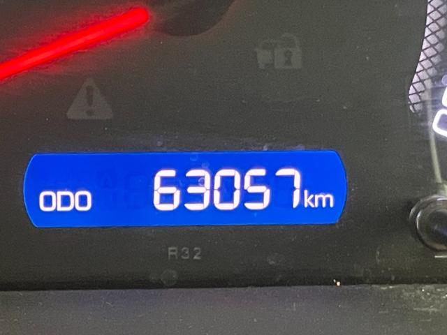 ノア Ｓｉ　修復歴無し　車検整備付　両側電動スライドドア　ＳＤナビ　バックカメラ　ＥＴＣ　Ｂｌｕｅｔｏｏｔｈ　ＣＤ／ＤＶＤ　ＬＥＤオートライト　スマートキー　プッシュスターター　純正１６インチアルミホイール（15枚目）