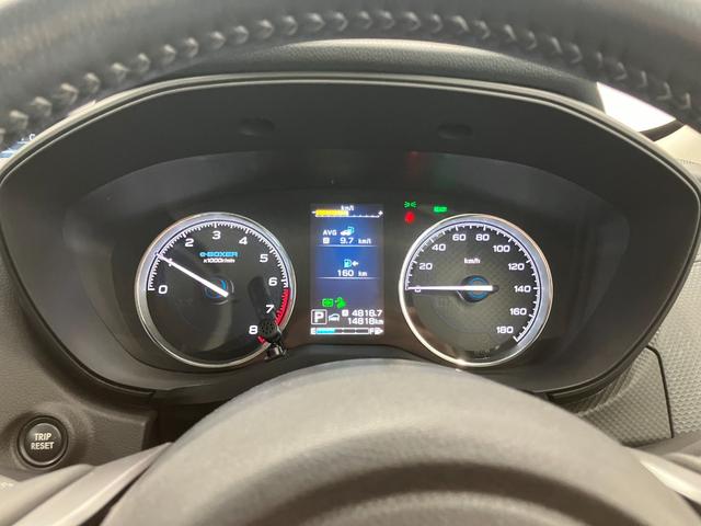 フォレスター ツーリング　障害物センサー　クルーズコントロール　デジタルインナーミラー　ＬＥＤオートライト　Ｂｌｕｅｔｏｏｔｈ　純正１７インチアルミホイール　ブレーキホールド　衝突被害軽減ブレーキ　運転／助手席シートヒーター（14枚目）