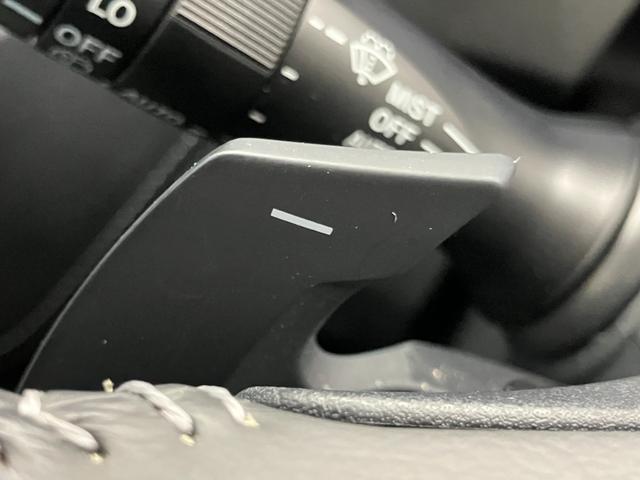 フォレスター ツーリング　障害物センサー　クルーズコントロール　デジタルインナーミラー　ＬＥＤオートライト　Ｂｌｕｅｔｏｏｔｈ　純正１７インチアルミホイール　ブレーキホールド　衝突被害軽減ブレーキ　運転／助手席シートヒーター（19枚目）