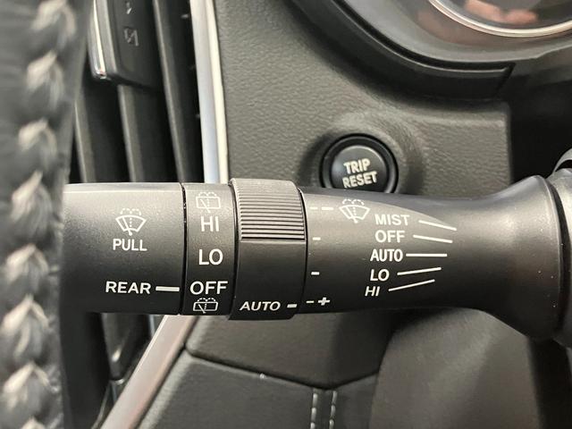 フォレスター ツーリング　障害物センサー　クルーズコントロール　デジタルインナーミラー　ＬＥＤオートライト　Ｂｌｕｅｔｏｏｔｈ　純正１７インチアルミホイール　ブレーキホールド　衝突被害軽減ブレーキ　運転／助手席シートヒーター（21枚目）