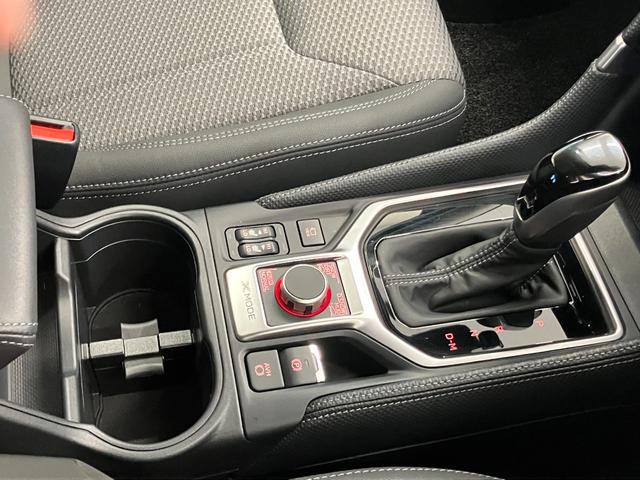 フォレスター ツーリング　障害物センサー　クルーズコントロール　デジタルインナーミラー　ＬＥＤオートライト　Ｂｌｕｅｔｏｏｔｈ　純正１７インチアルミホイール　ブレーキホールド　衝突被害軽減ブレーキ　運転／助手席シートヒーター（29枚目）
