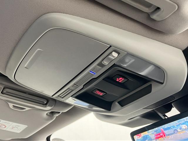 フォレスター ツーリング　障害物センサー　クルーズコントロール　デジタルインナーミラー　ＬＥＤオートライト　Ｂｌｕｅｔｏｏｔｈ　純正１７インチアルミホイール　ブレーキホールド　衝突被害軽減ブレーキ　運転／助手席シートヒーター（31枚目）