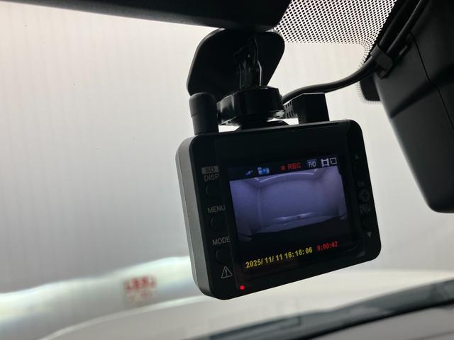 フォレスター ツーリング　障害物センサー　クルーズコントロール　デジタルインナーミラー　ＬＥＤオートライト　Ｂｌｕｅｔｏｏｔｈ　純正１７インチアルミホイール　ブレーキホールド　衝突被害軽減ブレーキ　運転／助手席シートヒーター（34枚目）