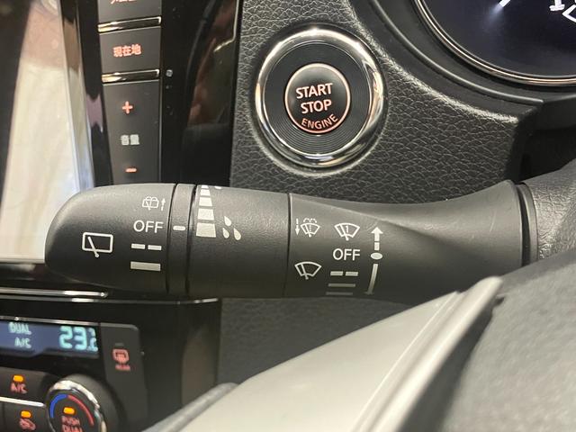 エクストレイル ２０Ｘ　エマージェンシーブレーキパッケージ　ワンオーナー車両　４ＷＤ　７人乗り　純正アルミホイールスタッドレスタイヤ有　障害物センサー　後席モニター　純正ＳＤナビゲーション　ＣＤ／ＤＶＤ　Ｂｌｕｅｔｏｏｔｈ　運転／助手席シートヒーター　ＥＴＣ（17枚目）