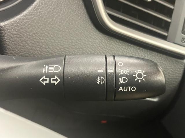 エクストレイル ２０Ｘ　エマージェンシーブレーキパッケージ　ワンオーナー車両　４ＷＤ　７人乗り　純正アルミホイールスタッドレスタイヤ有　障害物センサー　後席モニター　純正ＳＤナビゲーション　ＣＤ／ＤＶＤ　Ｂｌｕｅｔｏｏｔｈ　運転／助手席シートヒーター　ＥＴＣ（18枚目）