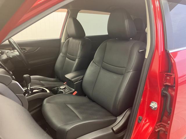 エクストレイル ２０Ｘ　エマージェンシーブレーキパッケージ　ワンオーナー車両　４ＷＤ　７人乗り　純正アルミホイールスタッドレスタイヤ有　障害物センサー　後席モニター　純正ＳＤナビゲーション　ＣＤ／ＤＶＤ　Ｂｌｕｅｔｏｏｔｈ　運転／助手席シートヒーター　ＥＴＣ（42枚目）