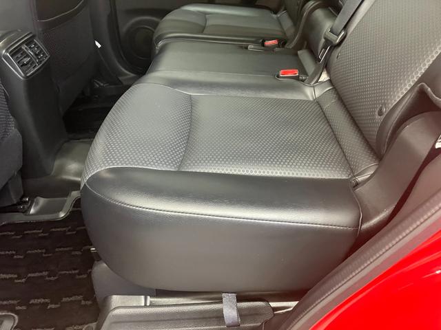 エクストレイル ２０Ｘ　エマージェンシーブレーキパッケージ　ワンオーナー車両　４ＷＤ　７人乗り　純正アルミホイールスタッドレスタイヤ有　障害物センサー　後席モニター　純正ＳＤナビゲーション　ＣＤ／ＤＶＤ　Ｂｌｕｅｔｏｏｔｈ　運転／助手席シートヒーター　ＥＴＣ（46枚目）