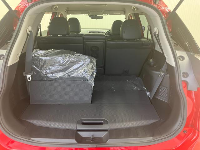 エクストレイル ２０Ｘ　エマージェンシーブレーキパッケージ　ワンオーナー車両　４ＷＤ　７人乗り　純正アルミホイールスタッドレスタイヤ有　障害物センサー　後席モニター　純正ＳＤナビゲーション　ＣＤ／ＤＶＤ　Ｂｌｕｅｔｏｏｔｈ　運転／助手席シートヒーター　ＥＴＣ（48枚目）