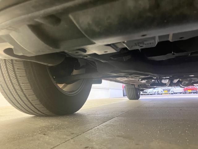 エクストレイル ２０Ｘ　エマージェンシーブレーキパッケージ　ワンオーナー車両　４ＷＤ　７人乗り　純正アルミホイールスタッドレスタイヤ有　障害物センサー　後席モニター　純正ＳＤナビゲーション　ＣＤ／ＤＶＤ　Ｂｌｕｅｔｏｏｔｈ　運転／助手席シートヒーター　ＥＴＣ（64枚目）