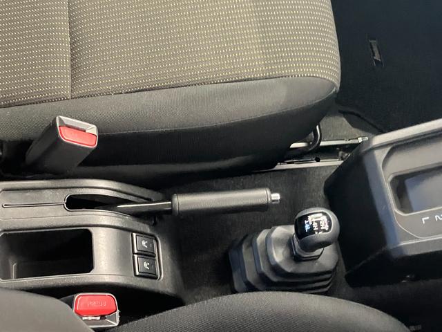 各種クレジット会社と提携をしております！頭金０円・最長１２０回までＯＫ！　お客様のご要望に合わせて無理のないお支払いプランをご提案をさせて頂きますので是非ご相談ください。