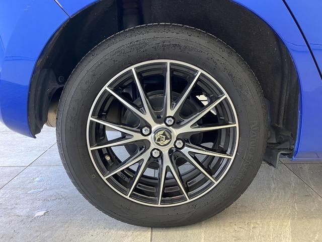 フィットハイブリッド Ｆパッケージ　修復歴無し　車検整備付　１２ヶ月保証付き　純正ナビ　バックカメラ　Ｂｌｕｅｔｏｏｔｈ　ＥＴＣ　ＣＤ／ＤＶＤ　スマートキー　プッシュスターター　スペアキー　電動格納ミラー　社外１５インチアルミホイール（47枚目）