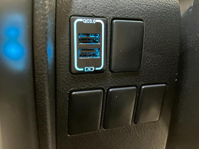 ご覧いただきありがとうございます。　追加のお写真も撮影しますので気になるお車があればお問い合わせよりご用命くださいませ。