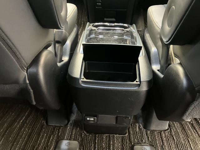 ガラスコーティングやＥＴＣ、ドライブレコーダーなどパーツの取り付けお見積もりのご相談も承っております！！