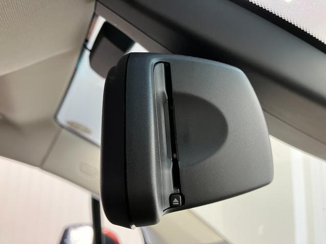 ガラスコーティングやＥＴＣ、ドライブレコーダーなどパーツの取り付けお見積もりのご相談も承っております！！