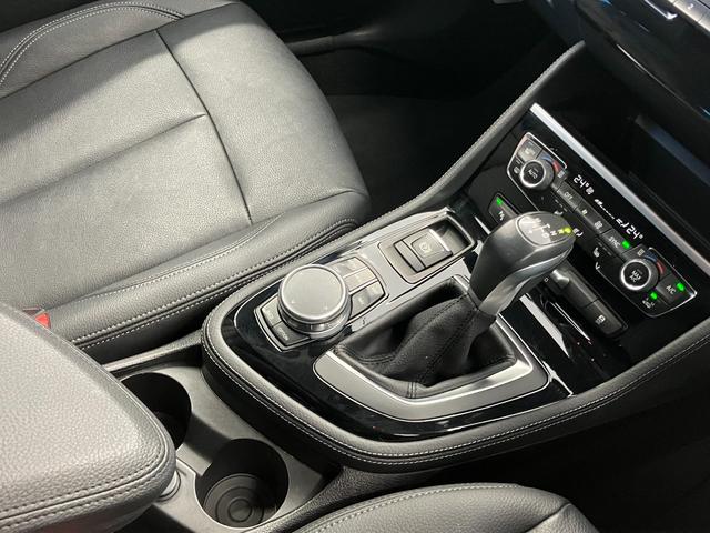 2シリーズ 218dグランツアラー ラグジュアリー 車検整備付 純正ナビ バックカメラ 障害物センサー ETC LEDオートライト 純正17インチアルミホイール フォグランプ 運転/助手席シートヒーター スマートキー プッシュスターター 電動シート(26枚目)