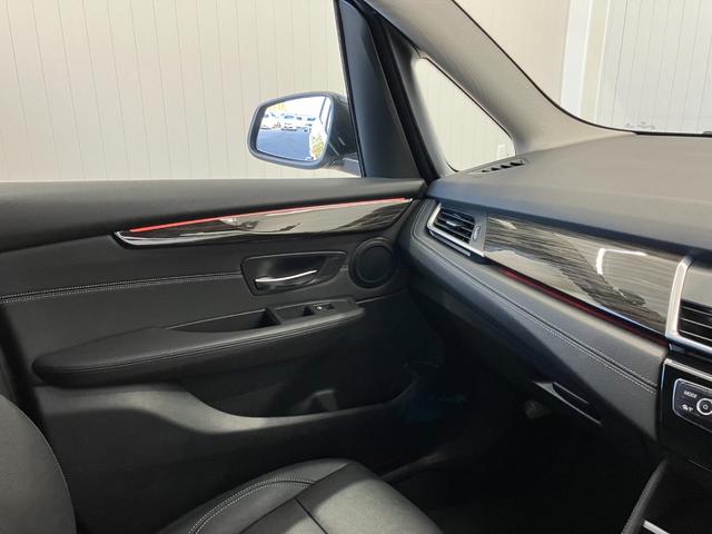 2シリーズ 218dグランツアラー ラグジュアリー 車検整備付 純正ナビ バックカメラ 障害物センサー ETC LEDオートライト 純正17インチアルミホイール フォグランプ 運転/助手席シートヒーター スマートキー プッシュスターター 電動シート(32枚目)