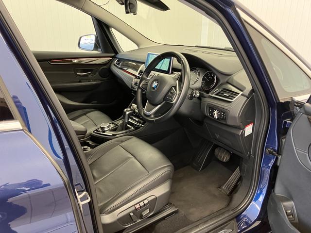 2シリーズ 218dグランツアラー ラグジュアリー 車検整備付 純正ナビ バックカメラ 障害物センサー ETC LEDオートライト 純正17インチアルミホイール フォグランプ 運転/助手席シートヒーター スマートキー プッシュスターター 電動シート(37枚目)