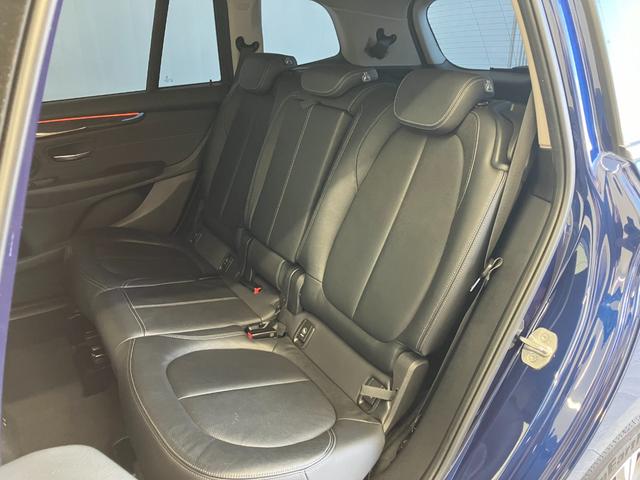 2シリーズ 218dグランツアラー ラグジュアリー 車検整備付 純正ナビ バックカメラ 障害物センサー ETC LEDオートライト 純正17インチアルミホイール フォグランプ 運転/助手席シートヒーター スマートキー プッシュスターター 電動シート(44枚目)