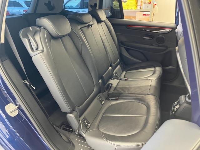 2シリーズ 218dグランツアラー ラグジュアリー 車検整備付 純正ナビ バックカメラ 障害物センサー ETC LEDオートライト 純正17インチアルミホイール フォグランプ 運転/助手席シートヒーター スマートキー プッシュスターター 電動シート(54枚目)