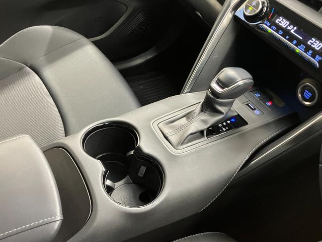 ハリアー Ｓ　修復歴無し　１２ヶ月保証・点検整備付　純正ディスプレイオーディオナビキット有　バックカメラ　ＣａｒＰｌａｙ／Ａｎｄｒｏｉｄ　Ａｕｔｏ　追従型クルコン　障害物センサー　ブラインドスポットモニター　ＥＴＣ（27枚目）