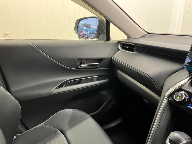 ハリアー Ｓ　修復歴無し　１２ヶ月保証・点検整備付　純正ディスプレイオーディオナビキット有　バックカメラ　ＣａｒＰｌａｙ／Ａｎｄｒｏｉｄ　Ａｕｔｏ　追従型クルコン　障害物センサー　ブラインドスポットモニター　ＥＴＣ（28枚目）