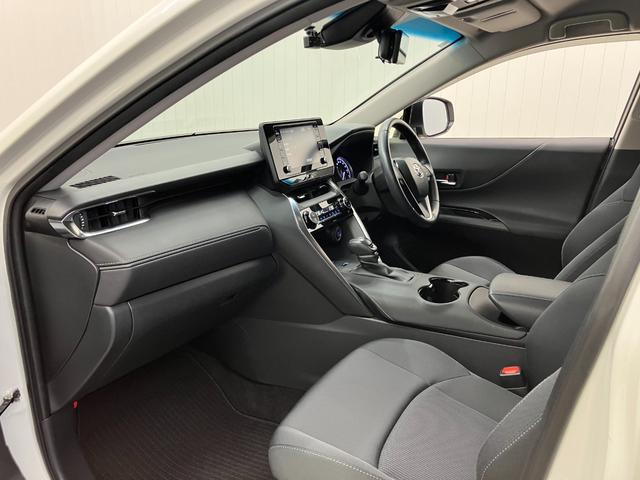 ハリアー Ｓ　修復歴無し　１２ヶ月保証・点検整備付　純正ディスプレイオーディオナビキット有　バックカメラ　ＣａｒＰｌａｙ／Ａｎｄｒｏｉｄ　Ａｕｔｏ　追従型クルコン　障害物センサー　ブラインドスポットモニター　ＥＴＣ（42枚目）