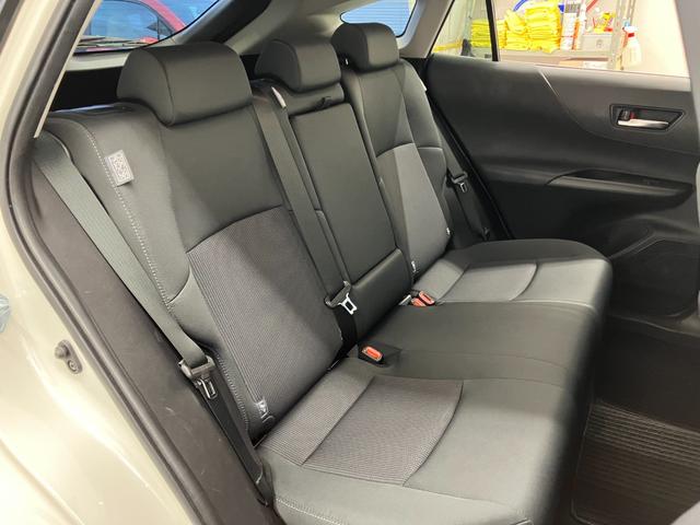 ハリアー Ｓ　修復歴無し　１２ヶ月保証・点検整備付　純正ディスプレイオーディオナビキット有　バックカメラ　ＣａｒＰｌａｙ／Ａｎｄｒｏｉｄ　Ａｕｔｏ　追従型クルコン　障害物センサー　ブラインドスポットモニター　ＥＴＣ（52枚目）