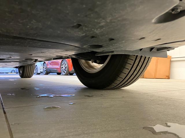 ハリアー Ｓ　修復歴無し　１２ヶ月保証・点検整備付　純正ディスプレイオーディオナビキット有　バックカメラ　ＣａｒＰｌａｙ／Ａｎｄｒｏｉｄ　Ａｕｔｏ　追従型クルコン　障害物センサー　ブラインドスポットモニター　ＥＴＣ（63枚目）