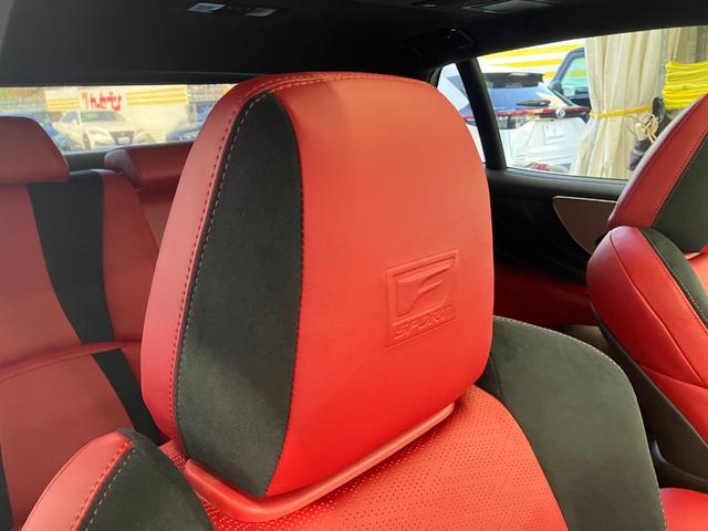 ＬＳ ＬＳ５００ｈ　Ｆスポーツ　ムーンルーフ　赤シート　Ｍａｒｋ　Ｌｅｖｉｎｓｏｎ　運転／助手席／リアシート・ステアリングヒーター　運転／助手席ベンチレーション　デジタルインナーミラー　ヘッドアップディスプレイ　全方位カメラ（43枚目）