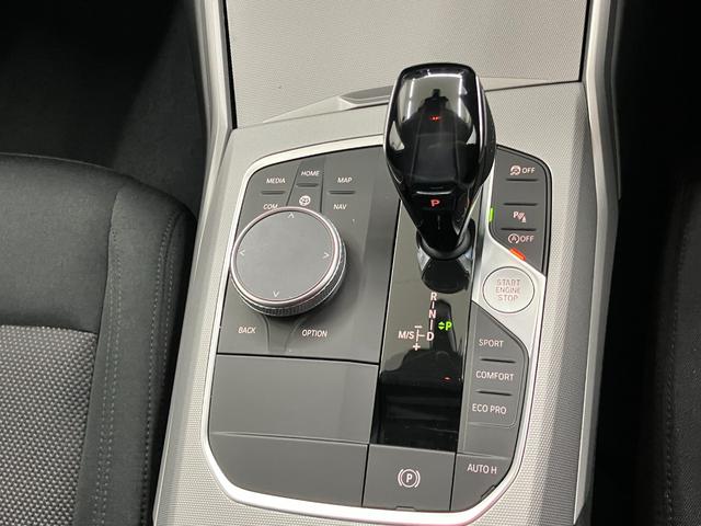 3シリーズ 320i 修復歴無し ワンオーナー車 車検整備付 コンフォートpkg 電動リアゲートキック開閉 純正ナビ 追従型クルコン 障害物センサー バックカメラ 純正16インチホイール LEDオートライト シートヒーター(24枚目)