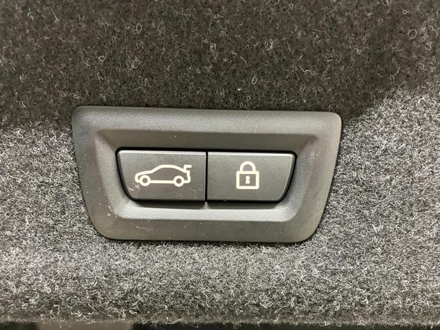 3シリーズ 320i 修復歴無し ワンオーナー車 車検整備付 コンフォートpkg 電動リアゲートキック開閉 純正ナビ 追従型クルコン 障害物センサー バックカメラ 純正16インチホイール LEDオートライト シートヒーター(44枚目)