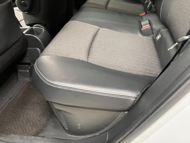 ���ׂĂ̍݌ɎԂ͂Q�c�̂̌������s������A�C���^�[�l�b�g�֌��J���Ă���܂��B