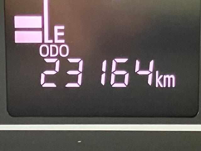 タント カスタムRSセレクション ツートンカラー 1オーナー車 修復歴無 純正ナビ・12.8インチリアモニター・ドラレコ・15インチアルミ rosso modelloマフラー シートカバー 全方位カメラ 障害物センサ 追従型クルコン(15枚目)