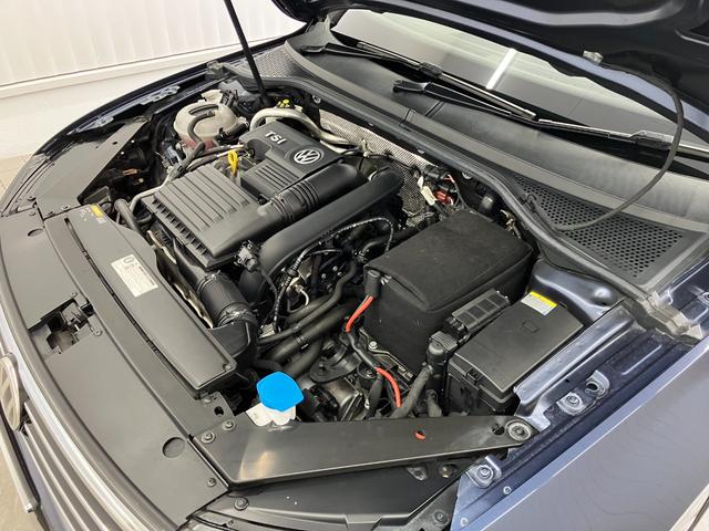 ���ׂĂ̍݌ɎԂ͂Q�c�̂̌������s������A�C���^�[�l�b�g�֌��J���Ă���܂��B