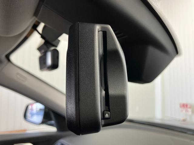 ���X�́A�����E���_�������H�@���q�h�b��荑���S�P�������R�E���R���ʂ֎ԂŖ�P�T���I