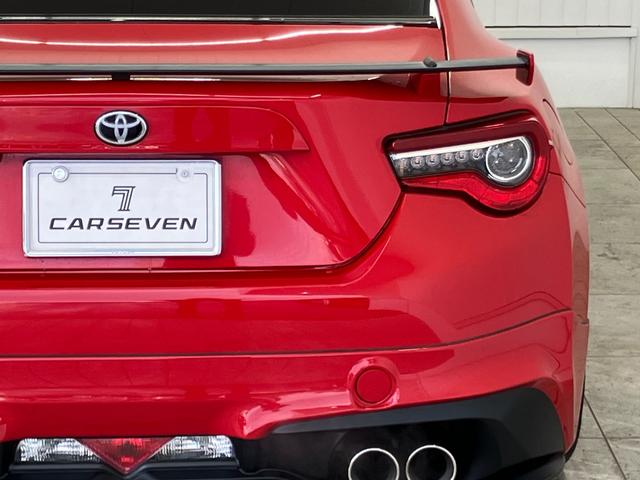 ８６ ＧＴリミテッド　修復歴無し　１２か月保証／点検整備付　ＴＲＤフルエアロ・マフラー・フィン　ＴＷＳ鍛造１８インチＴ６６－Ｆ　タナベダウンサス　ＨＫＳエアインテークダクト　キャタライザー　ＡＰＥＸｉインテーク　ブレンボ（4枚目）