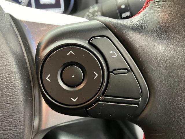 ８６ ＧＴリミテッド　修復歴無し　１２か月保証／点検整備付　ＴＲＤフルエアロ・マフラー・フィン　ＴＷＳ鍛造１８インチＴ６６－Ｆ　タナベダウンサス　ＨＫＳエアインテークダクト　キャタライザー　ＡＰＥＸｉインテーク　ブレンボ（18枚目）