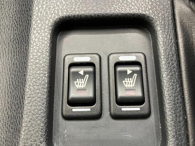 ８６ ＧＴリミテッド　修復歴無し　１２か月保証／点検整備付　ＴＲＤフルエアロ・マフラー・フィン　ＴＷＳ鍛造１８インチＴ６６－Ｆ　タナベダウンサス　ＨＫＳエアインテークダクト　キャタライザー　ＡＰＥＸｉインテーク　ブレンボ（26枚目）