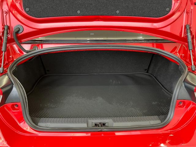 ８６ ＧＴリミテッド　修復歴無し　１２か月保証／点検整備付　ＴＲＤフルエアロ・マフラー・フィン　ＴＷＳ鍛造１８インチＴ６６－Ｆ　タナベダウンサス　ＨＫＳエアインテークダクト　キャタライザー　ＡＰＥＸｉインテーク　ブレンボ（42枚目）