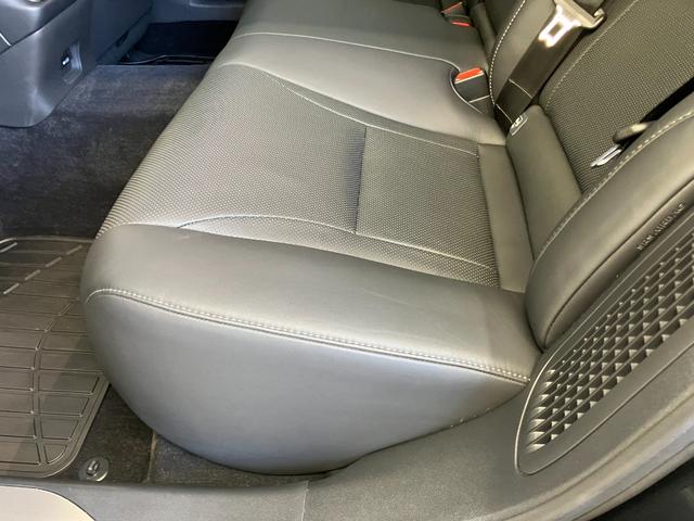 ���ׂĂ̍݌ɎԂ͂Q�c�̂̌������s������A�C���^�[�l�b�g�֌��J���Ă���܂��B