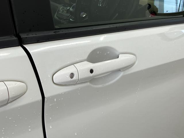 ���X�́A�����E���_�������H�@���q�h�b��荑���S�P�������R�E���R���ʂ֎ԂŖ�P�T���I