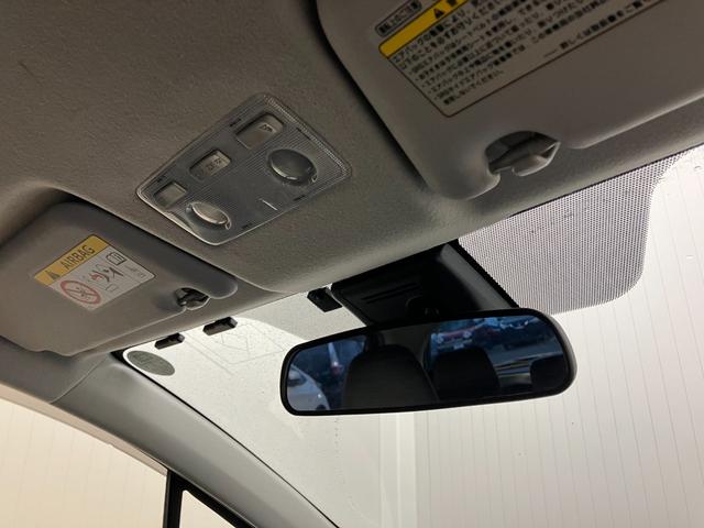 ���X�́A�����E���_�������H�@���q�h�b��荑���S�P�������R�E���R���ʂ֎ԂŖ�P�T���I