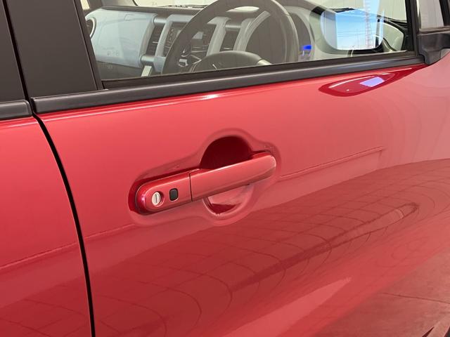 ���X�́A�����E���_�������H�@���q�h�b��荑���S�P�������R�E���R���ʂ֎ԂŖ�P�T���I