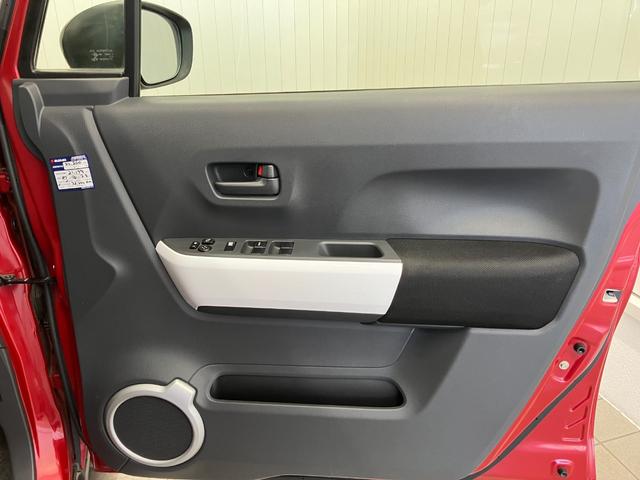 ���X�́A�����E���_�������H�@���q�h�b��荑���S�P�������R�E���R���ʂ֎ԂŖ�P�T���I