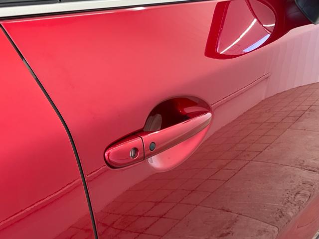 ���X�́A�����E���_�������H�@���q�h�b��荑���S�P�������R�E���R���ʂ֎ԂŖ�P�T���I