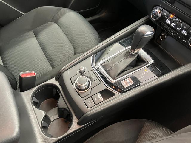 ���ׂĂ̍݌ɎԂ͂Q�c�̂̌������s������A�C���^�[�l�b�g�֌��J���Ă���܂��B