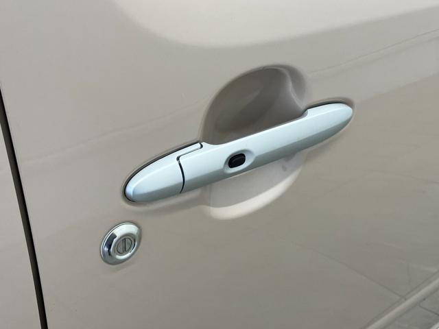 ���X�́A�����E���_�������H�@���q�h�b��荑���S�P�������R�E���R���ʂ֎ԂŖ�P�T���I