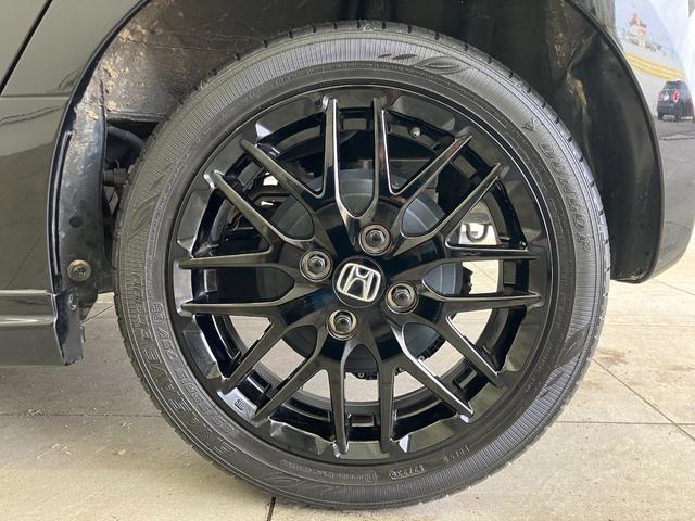 Ｎ－ＯＮＥ ＲＳ　修復歴無し　１２ヶ月保証・点検整備付　無限（フロント・サイドスポイラー　エキゾースト　シフトノブ　バイザー　フロア・ラゲッジマット）　ＢＬＩＴＺ（カーボンエアクリ　パワコン）　純正ナビ・１５インチＡＷ（48枚目）